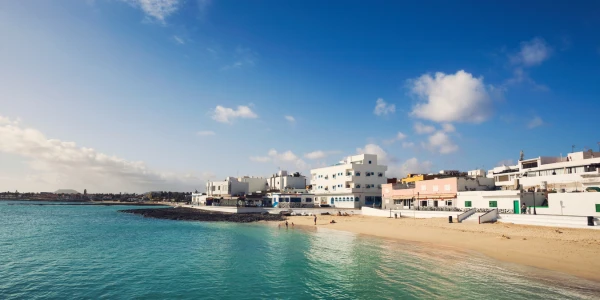 I turisti possono entrare nei cannabis club a Fuerteventura?